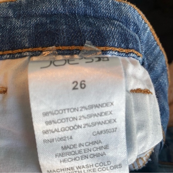 Joe’s Jeans in Sz 26 - Picture 3 of 10